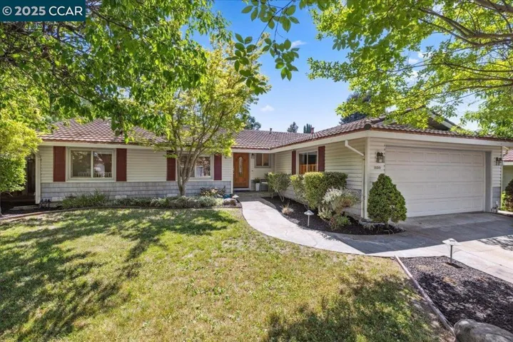 1050 Palisade Dr, Martinez, California 94553