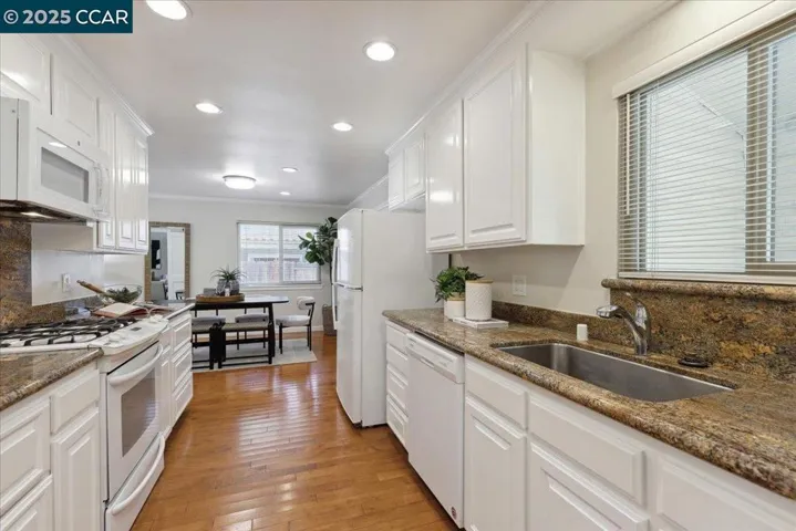 1050 Palisade Dr, Martinez, California 94553