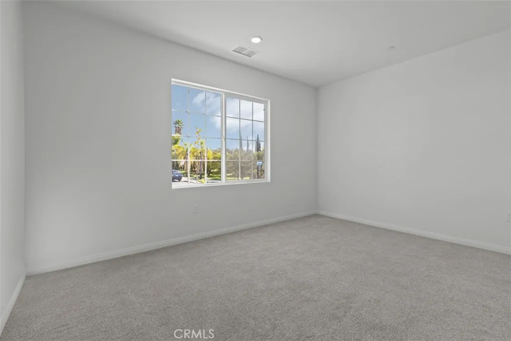 11721 Lasselle Street, Moreno Valley, California 92557 home-pic-9
