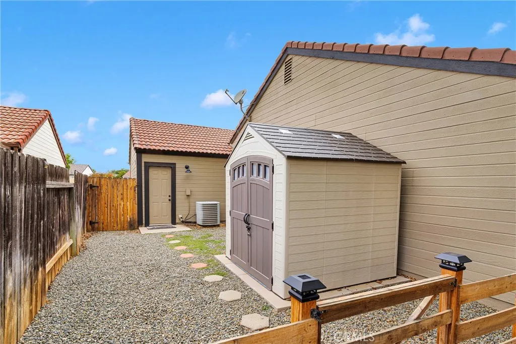 6154 Goldenrod Lane, Riverside, California 92504 home-pic-34