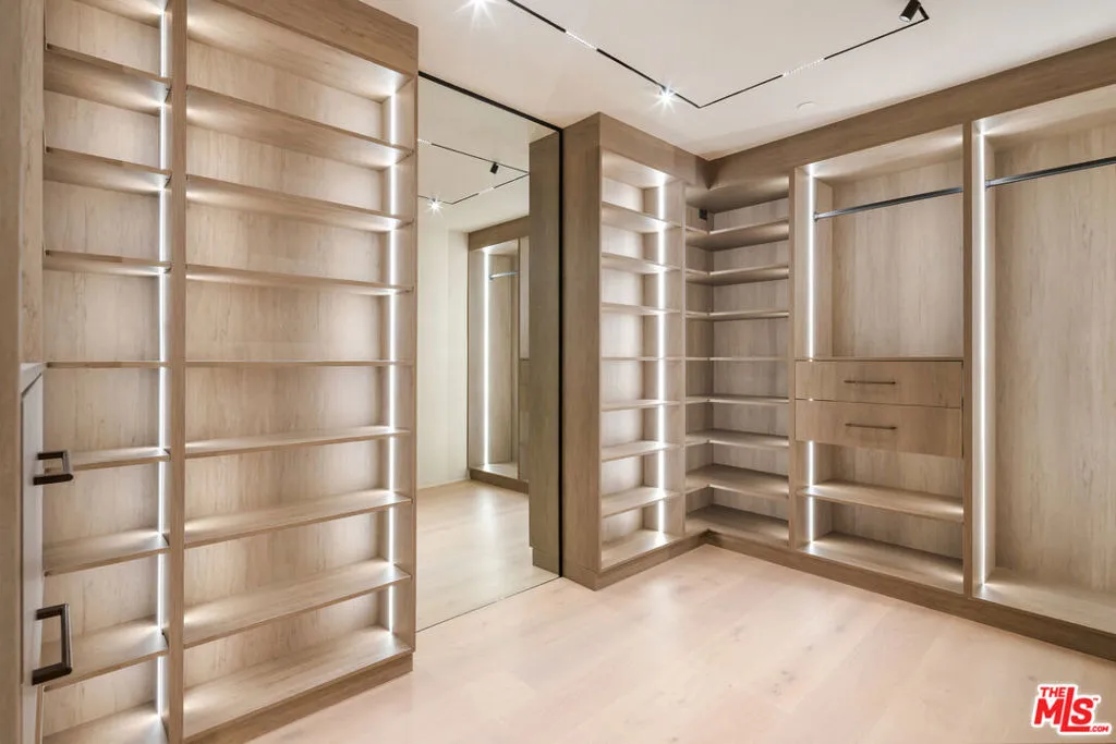 3731 Wasatch Avenue, Los Angeles, California 90066 home-pic-22