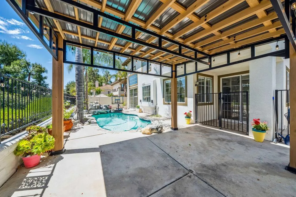 45038 Camino Veste, Temecula, California 92592 home-pic-10