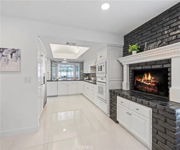 20720 Cottonwood Road, Yorba Linda, California 92887
