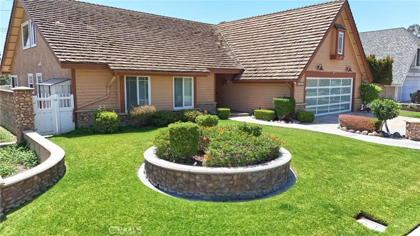 20720 Cottonwood Road, Yorba Linda, California 92887