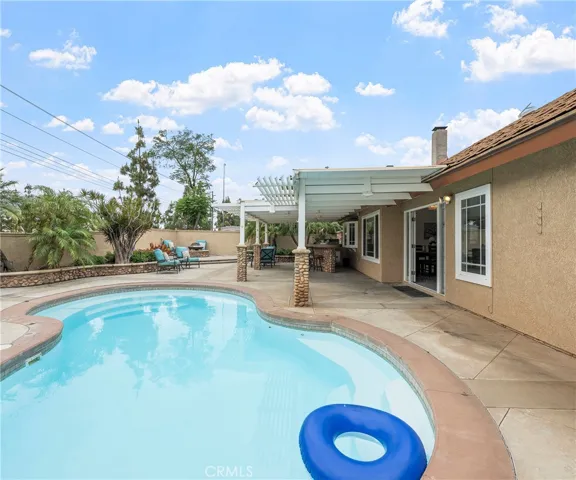 20720 Cottonwood Road, Yorba Linda, California 92887