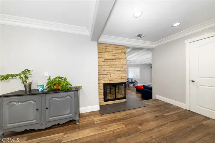 Image of the fireplace