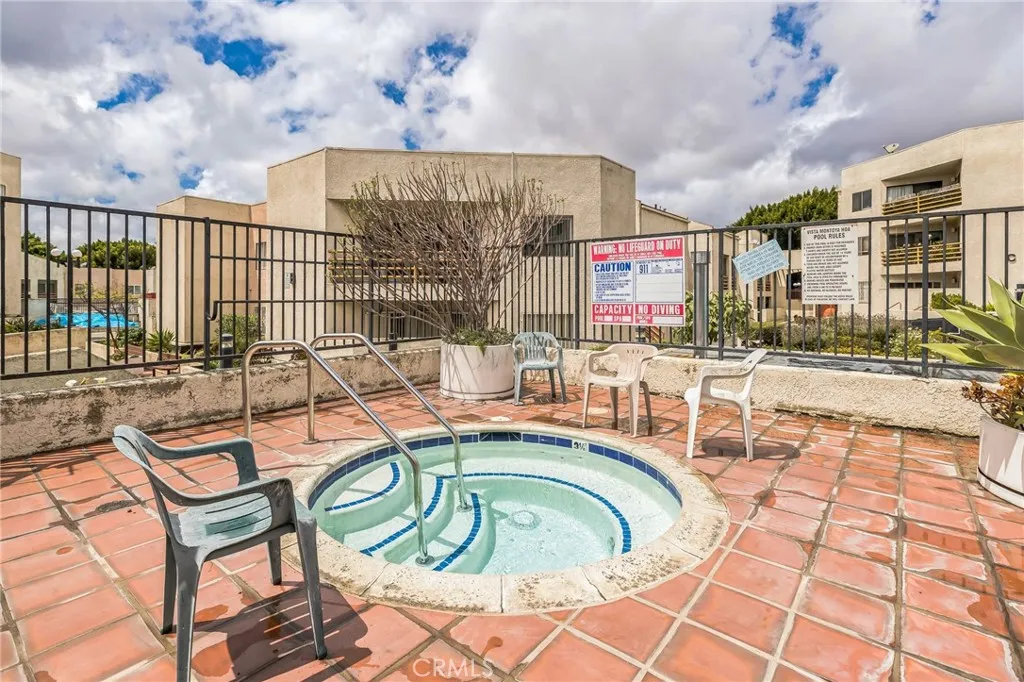 1118 Valencia Street 114, Los Angeles, California 90015 home-pic-24