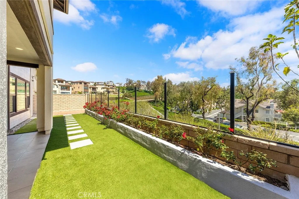 27 Alessio, Lake Forest, California 92630 home-pic-57