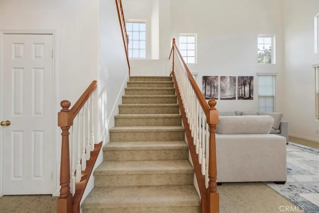 975 Manor Way, Corona, California 92882 home-pic-27