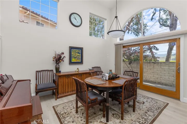 744 Clearview Ln, San Luis Obispo, California 93405