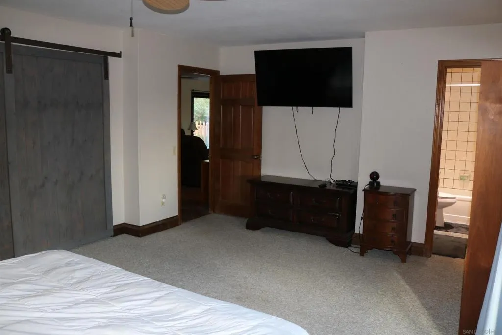 38083 De Luz Rd, Fallbrook, California 92028 home-pic-13