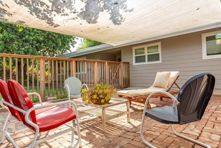 225 Hacienda Avenue, San Luis Obispo, California 93401