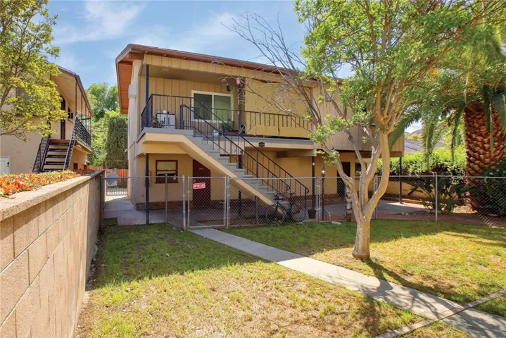 4250 10th Street, Riverside, California 92501