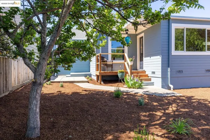 5838 Sacramento Ave, Richmond, California 94804