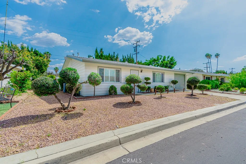43451 Briercliff Drive, Hemet, California 92544 home-pic-6