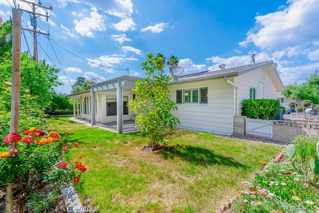43451 Briercliff Drive, Hemet, California 92544 home-pic-31