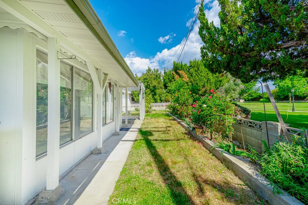 43451 Briercliff Drive, Hemet, California 92544 home-pic-30