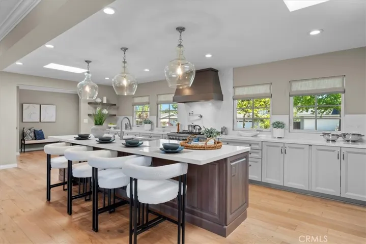 16 Crestwind Drive, Rancho Palos Verdes, California 90275