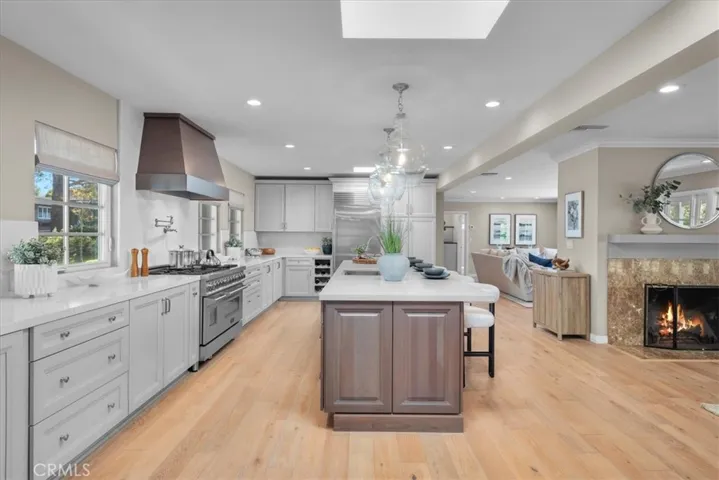 16 Crestwind Drive, Rancho Palos Verdes, California 90275