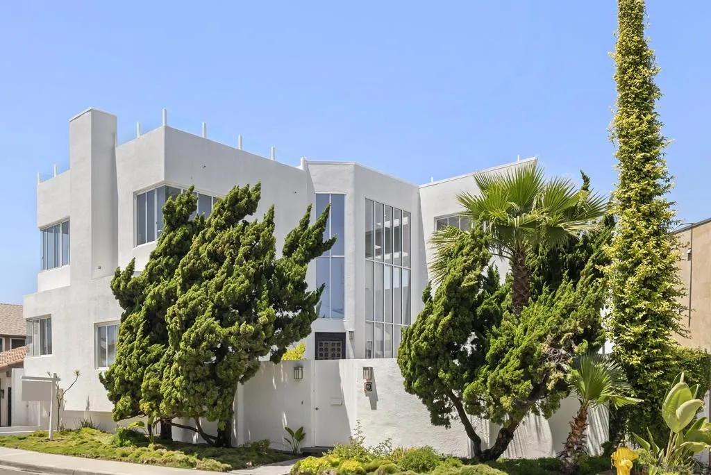 25 Green Turtle Rd, Coronado, California 92118 home-pic-1