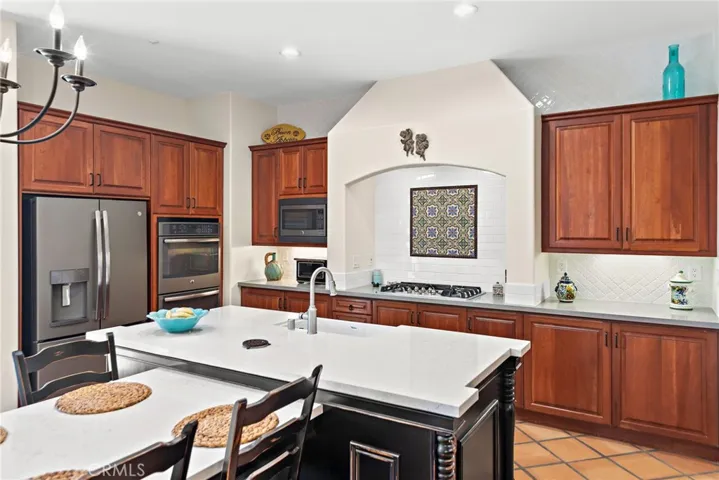 18661 Topanga Canyon Road, Silverado, California 92676