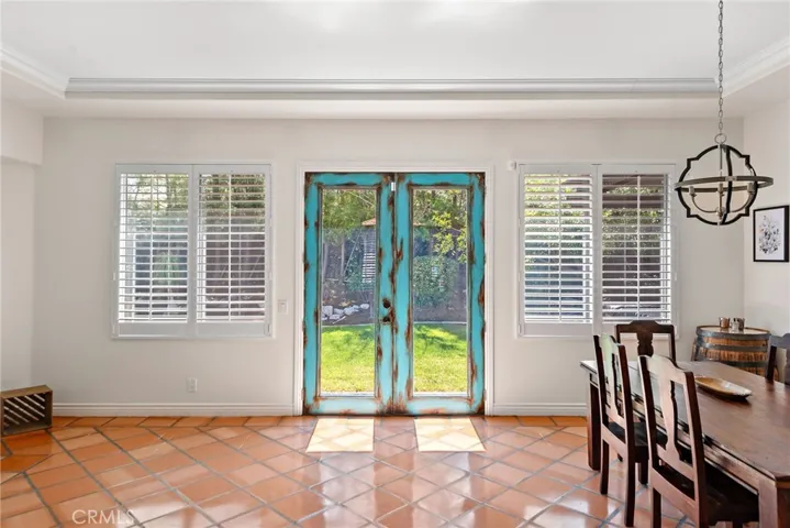 living room/leading to backyard
