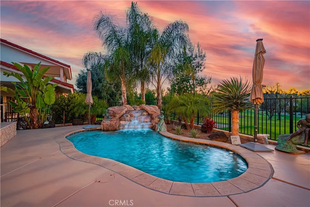 30525 Greenbrook Place, Canyon Lake, California 92587 home-pic-0
