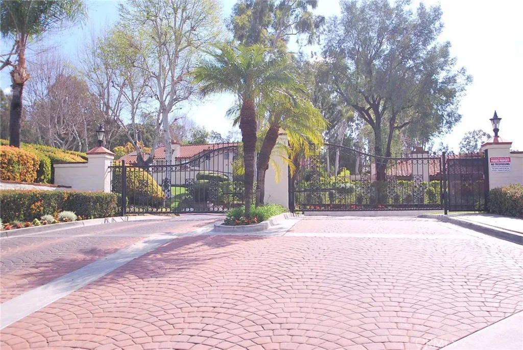 1873 Paseo La Paz, Pomona, California 91768 home-pic-71