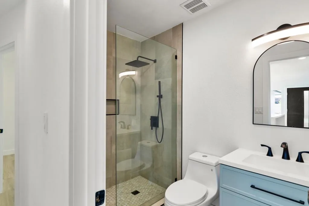 46585 Washington Street, La Quinta, California 92253 home-pic-6