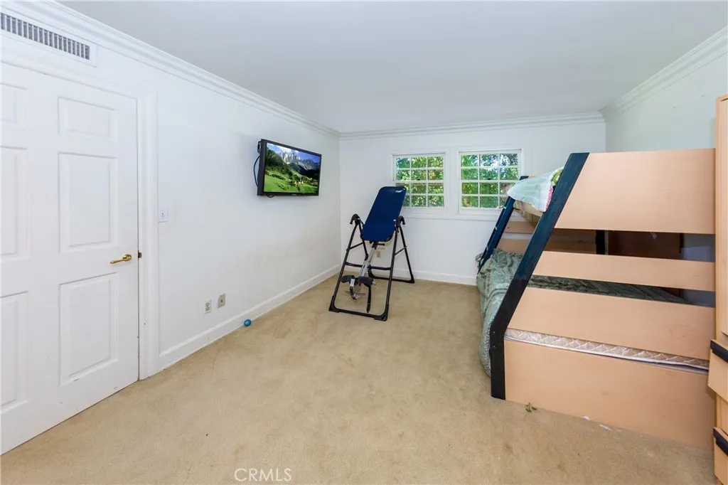 15548 Iron Canyon Road, Canyon Country, California 91387 home-pic-32