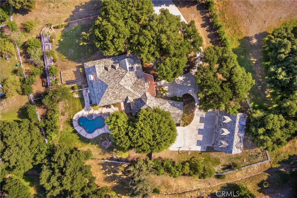 15548 Iron Canyon Road, Canyon Country, California 91387 home-pic-48