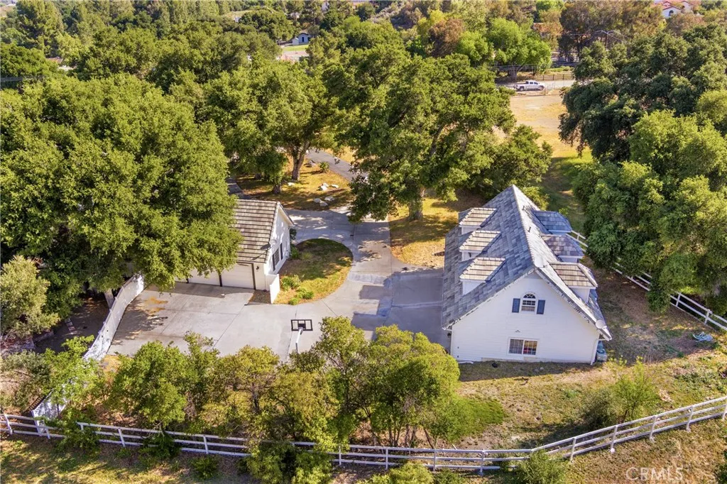 15548 Iron Canyon Road, Canyon Country, California 91387 home-pic-50
