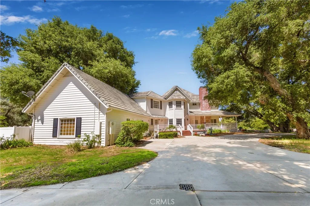 15548 Iron Canyon Road, Canyon Country, California 91387 home-pic-9