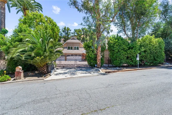 284 South Quintana, Anaheim Hills, California 92807
