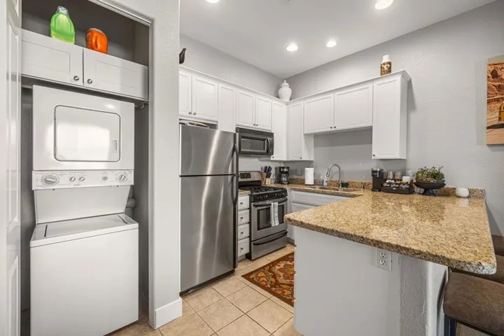 24-web-or-mls-2Z7A8927