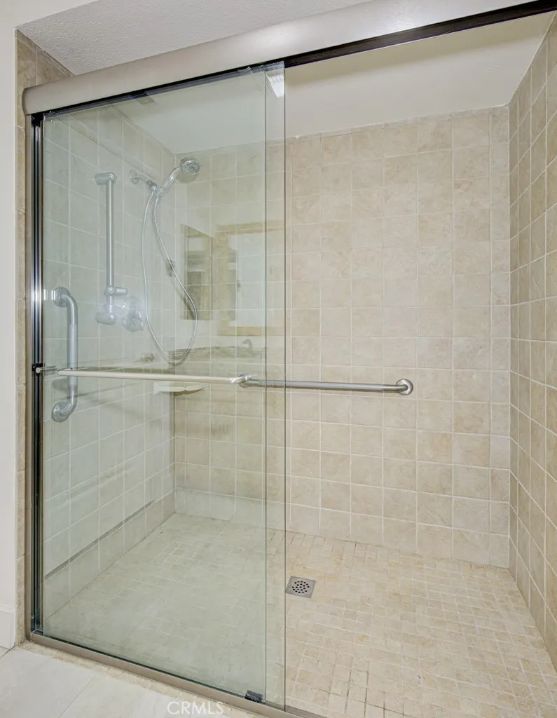829 Via Alhambra A, Laguna Woods, California 92637 home-pic-19