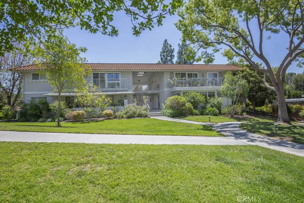 829 Via Alhambra A, Laguna Woods, California 92637 home-pic-27