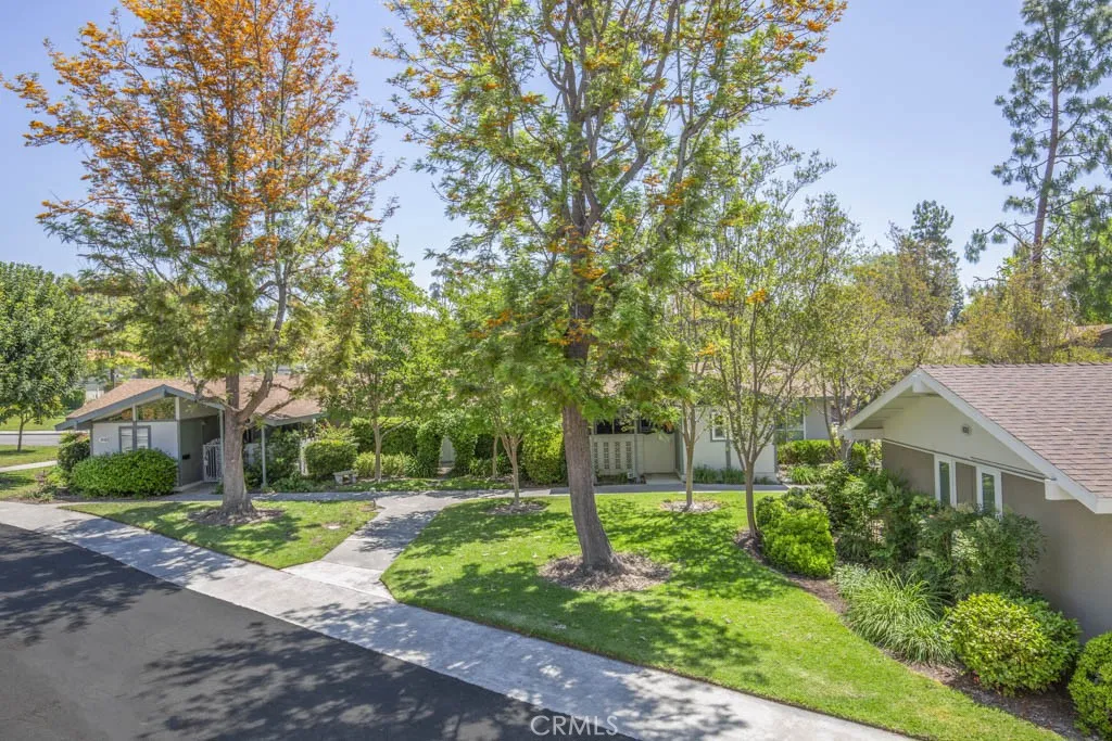 829 Via Alhambra A, Laguna Woods, California 92637 home-pic-10