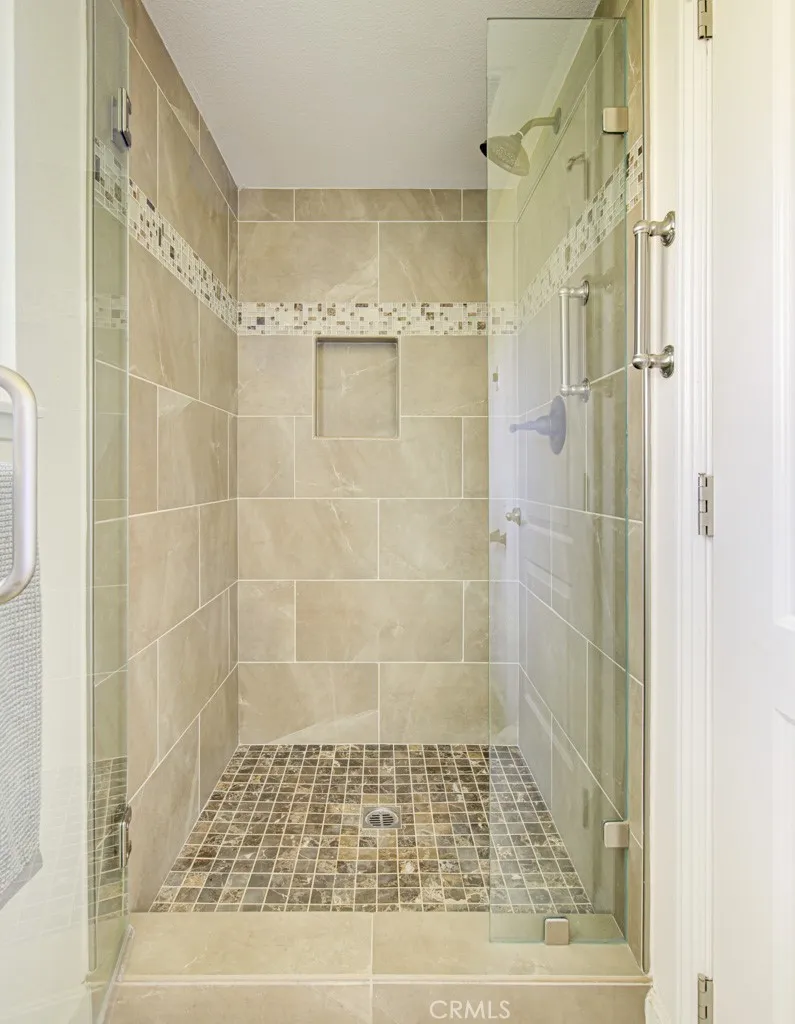 829 Via Alhambra A, Laguna Woods, California 92637 home-pic-24