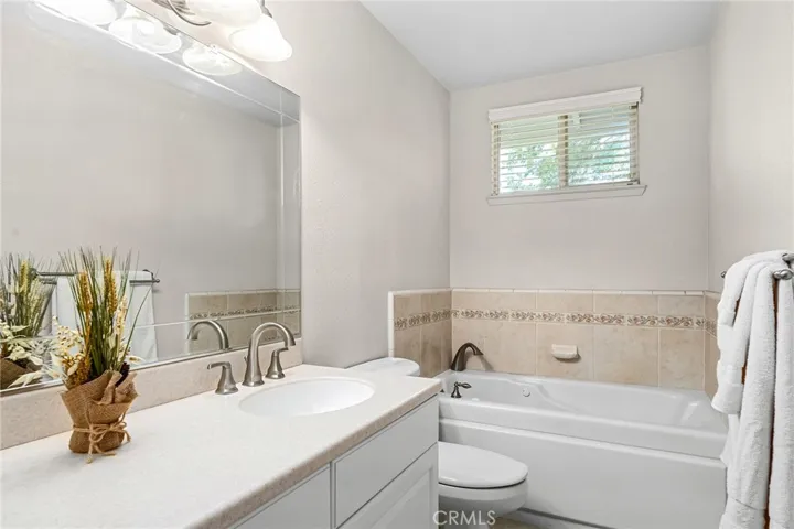 5456 Edith Avenue, Corning, California 96021