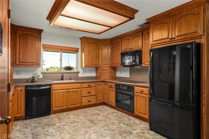 5456 Edith Avenue, Corning, California 96021