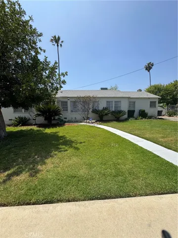 5214 Golden Avenue, Riverside, California 92505