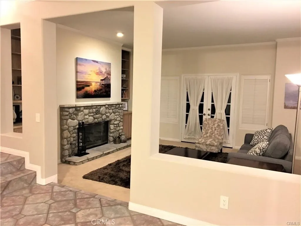 735 Alabama Street, Huntington Beach, California 92648 — photo 5