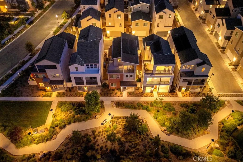 241 Abacus, Irvine, California 92618 home-pic-72