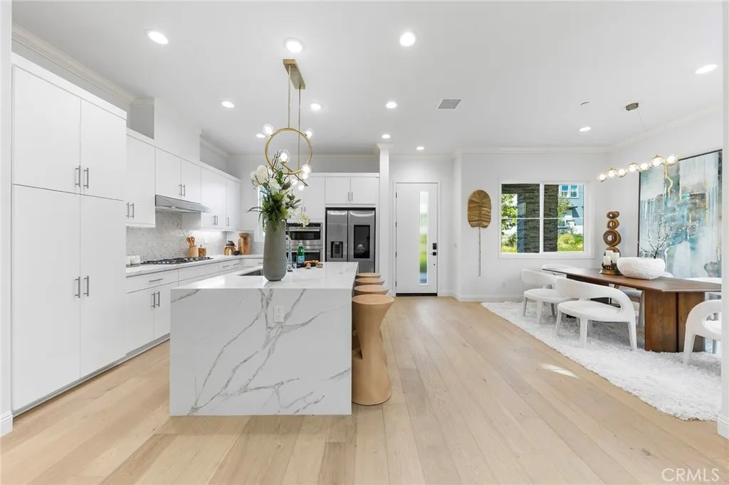 241 Abacus, Irvine, California 92618 home-pic-5