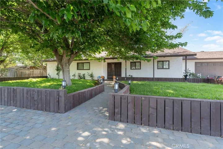 Large Tree allows you to enjoy the grassy shaded area