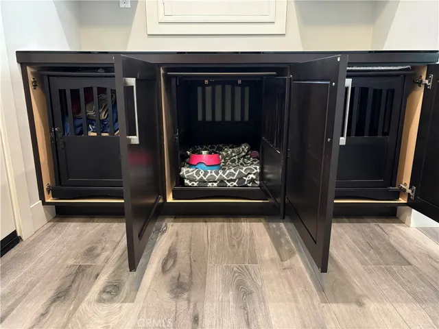 Built-in dog crates.