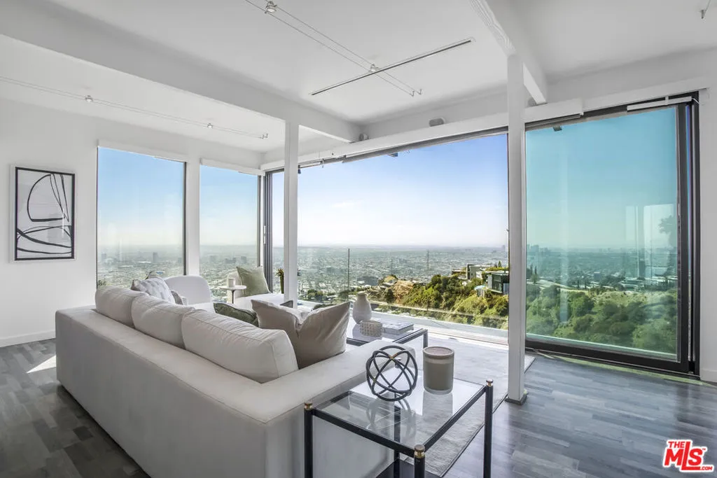 8506 Magnolia Drive, Los Angeles, California 90046 home-pic-23