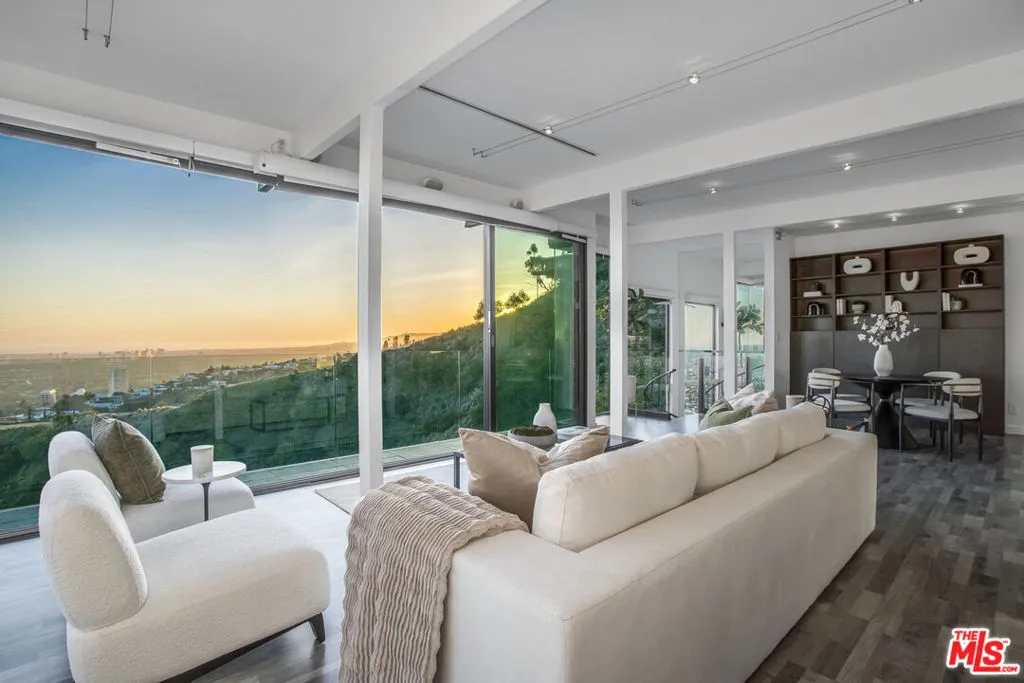 8506 Magnolia Drive, Los Angeles, California 90046 home-pic-18