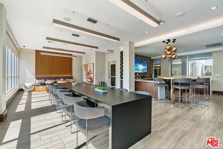 10601 Washington Boulevard 409, Culver City, California 90232